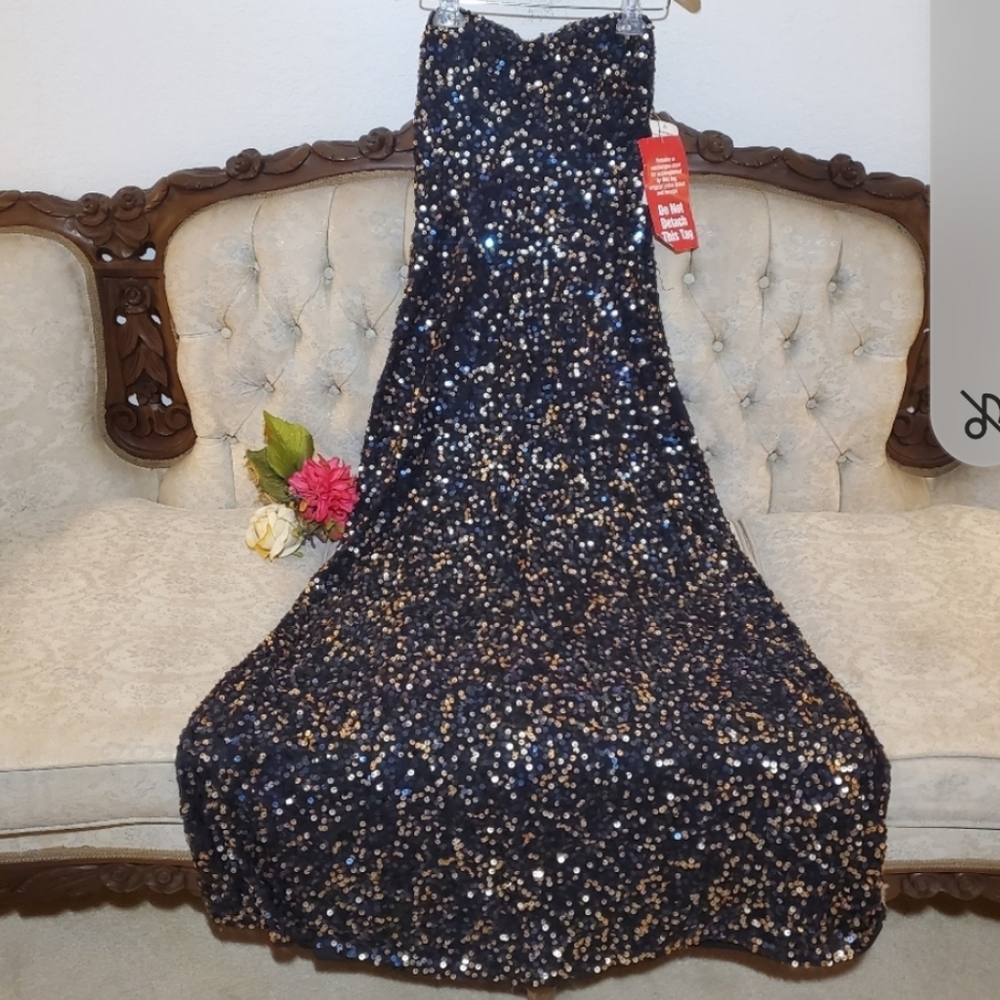 Marina Metalic Formal Dress